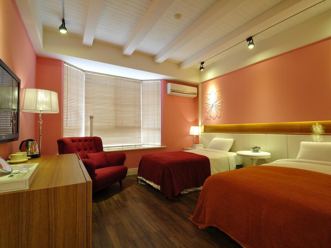 Young Motel Taitung Exterior photo