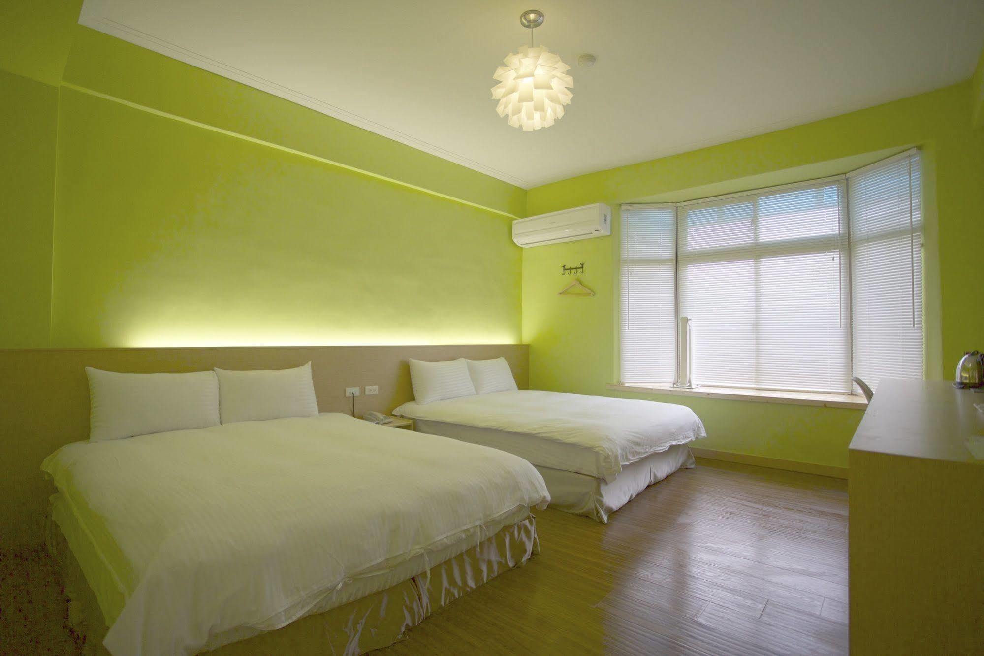 Young Motel Taitung Exterior photo