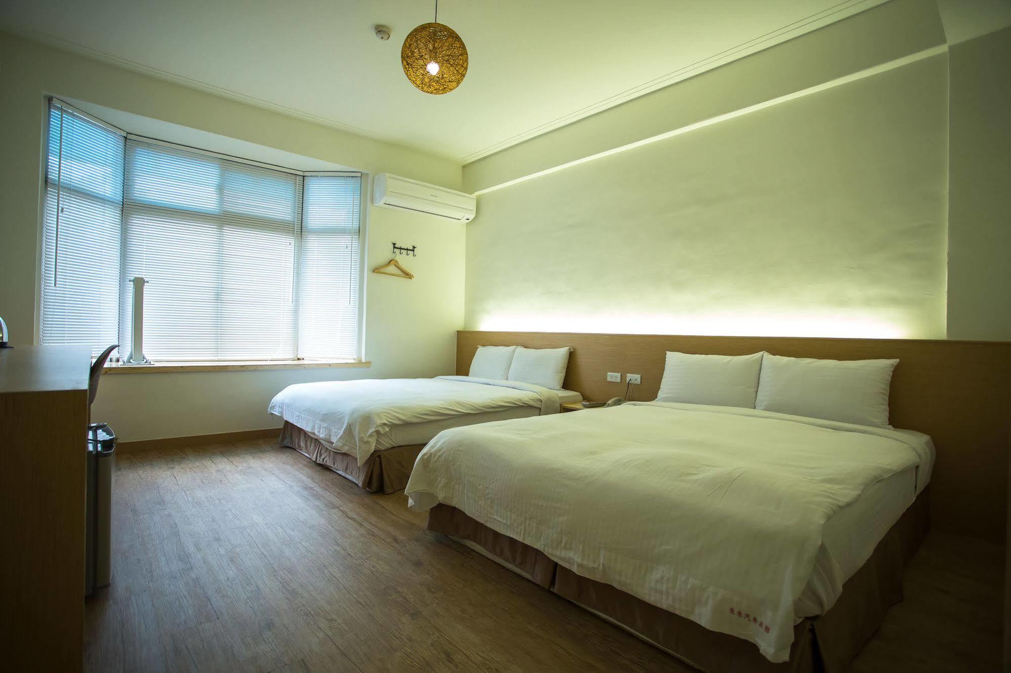 Young Motel Taitung Exterior photo