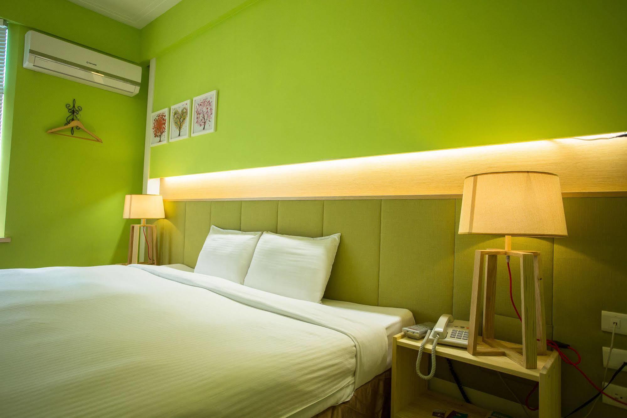 Young Motel Taitung Exterior photo